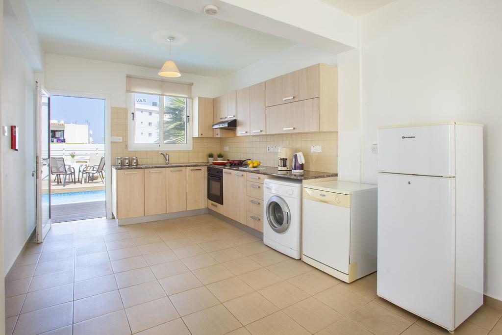 פרוטאראס Villa Daffodil חדר תמונה