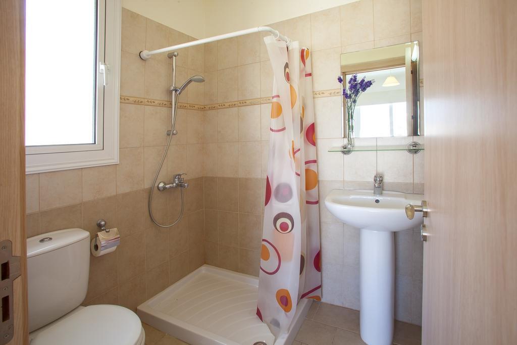 פרוטאראס Villa Daffodil חדר תמונה