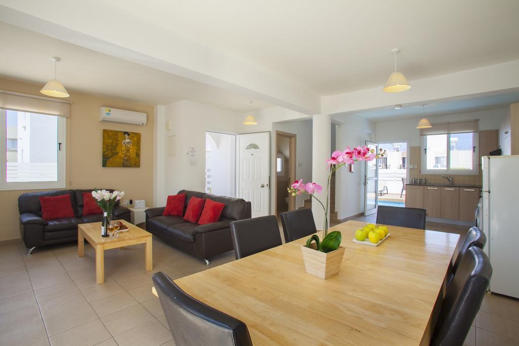 פרוטאראס Villa Daffodil חדר תמונה